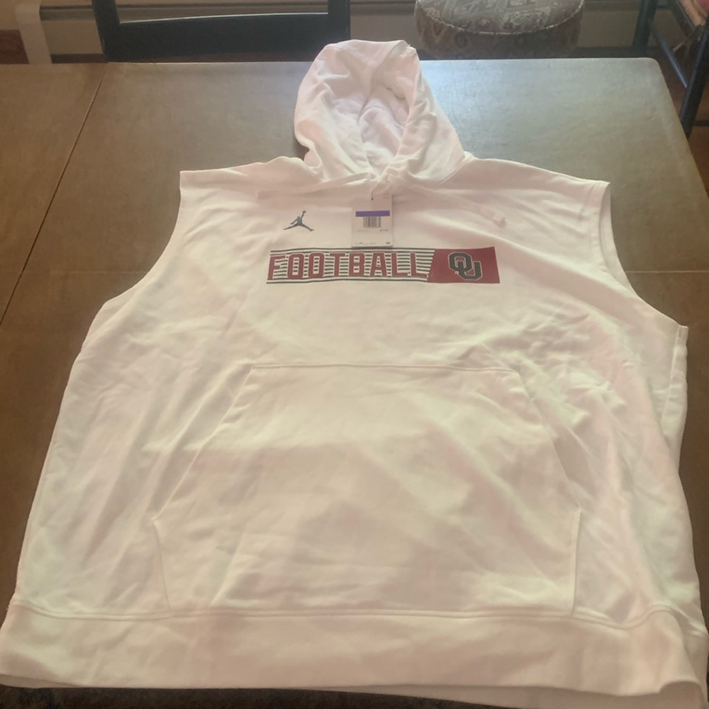 University of Oklahoma Jordan Brand Sleeveless White Hoodie.Size 3XL.New w Tags.